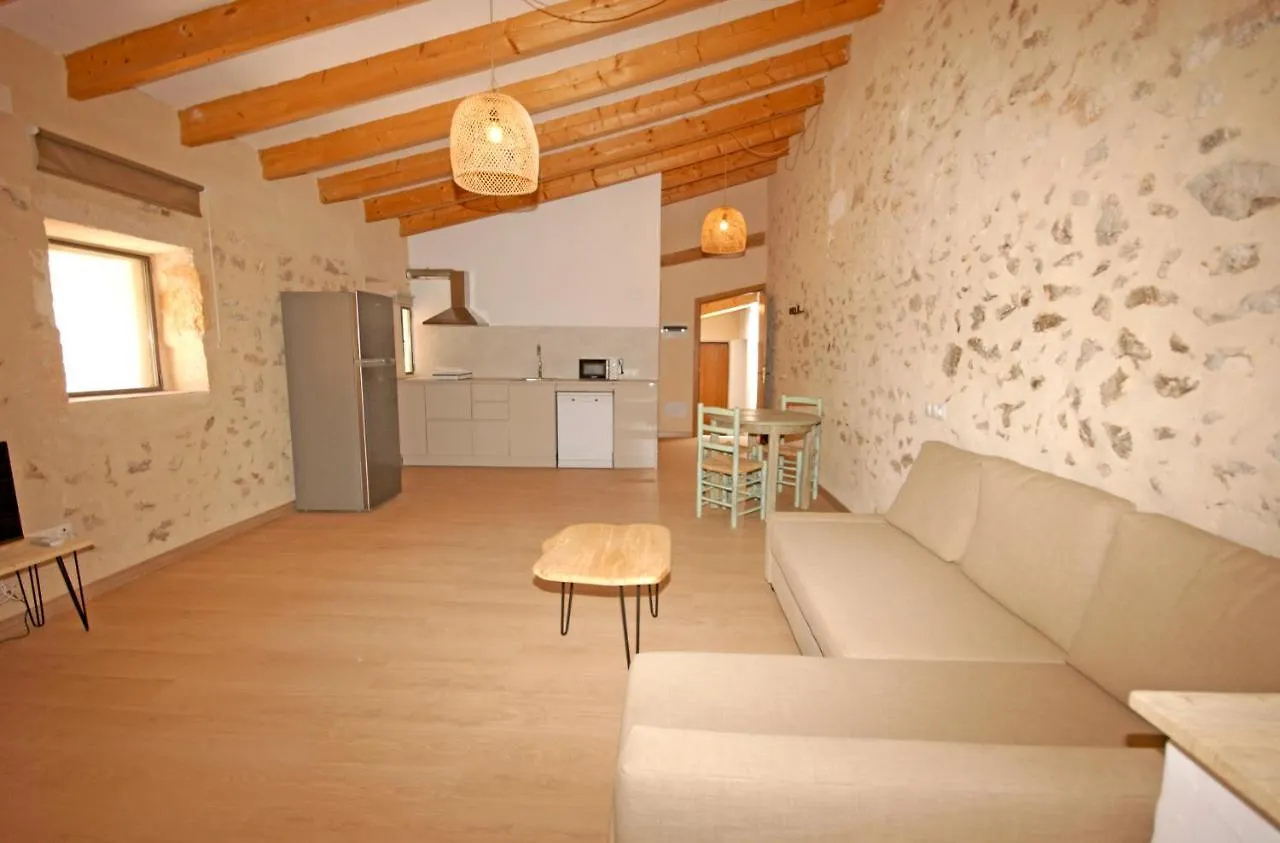 Agroturisme Rafal Nou Manacor  Farm stay
